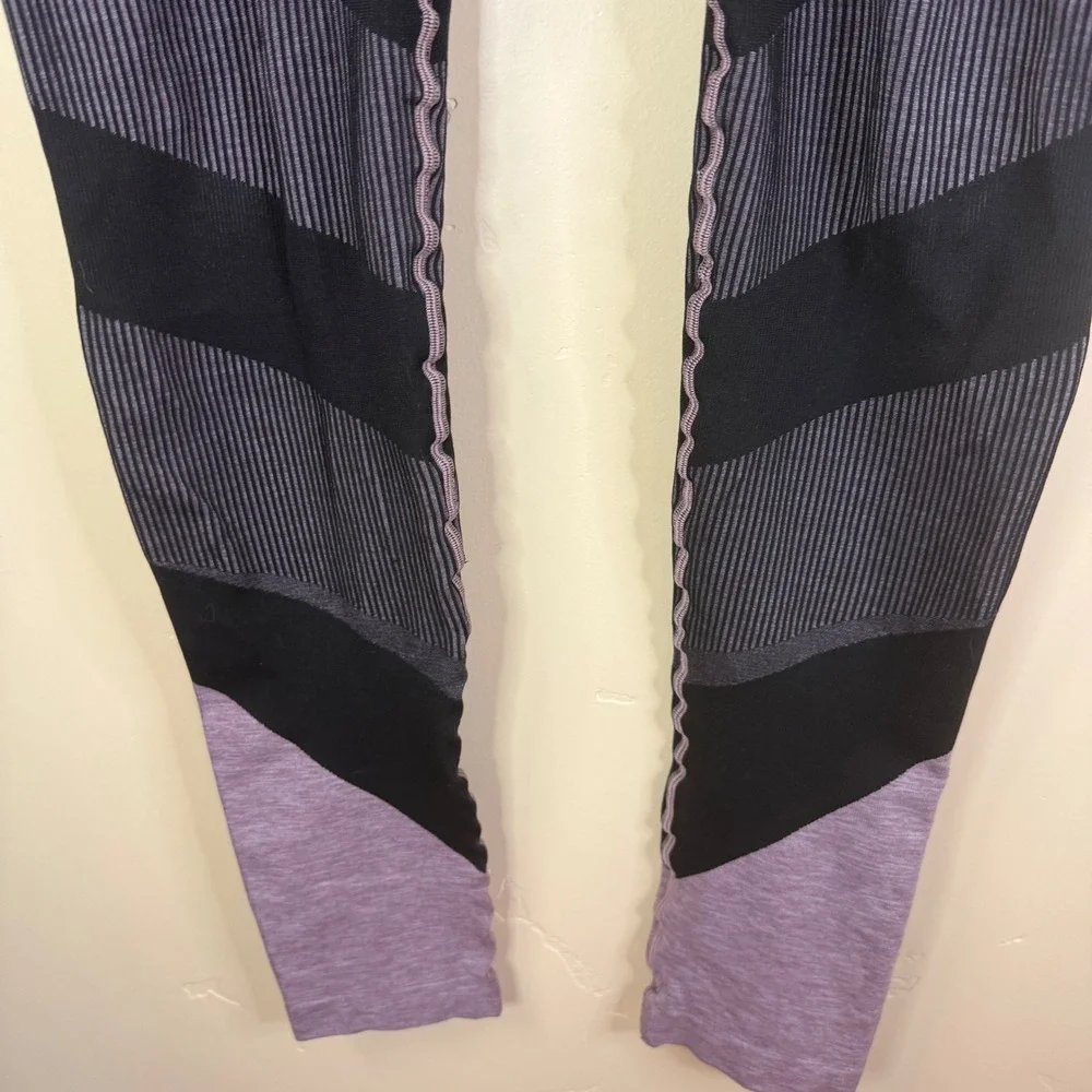 Alo Yoga Seamless Radiance High Rise Leggings Womens Large Black Lavender Active